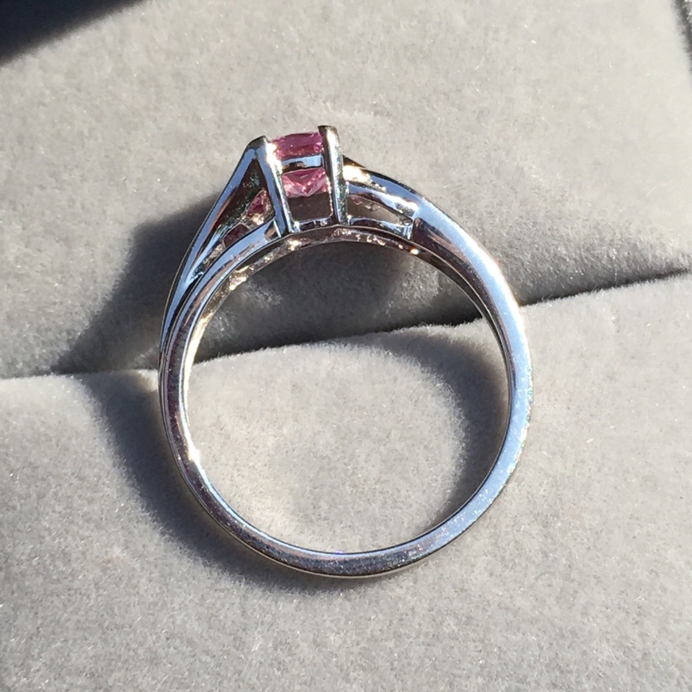10k Solid White Gold Pink Topaz & Diamond Ring - Picture 4 of 15